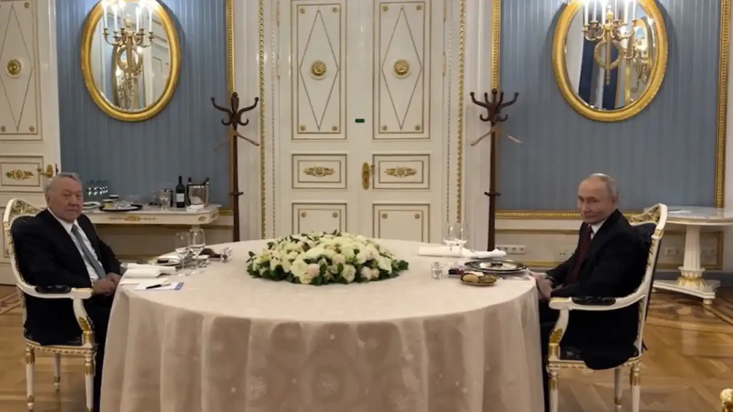 Қасым-Жомарт Тоқаев Назарбаев пен Путиннің кездесуі туралы айтты